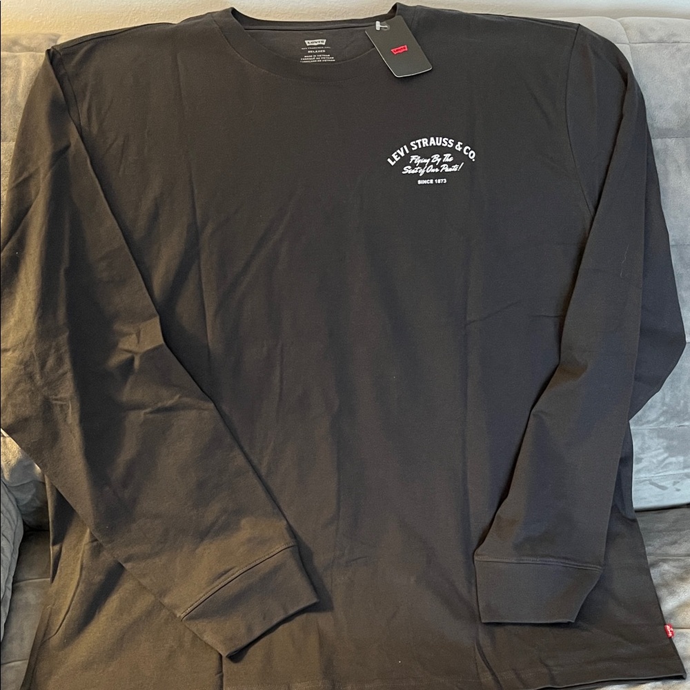 Levi's Classic Black Long Sleeve Tee